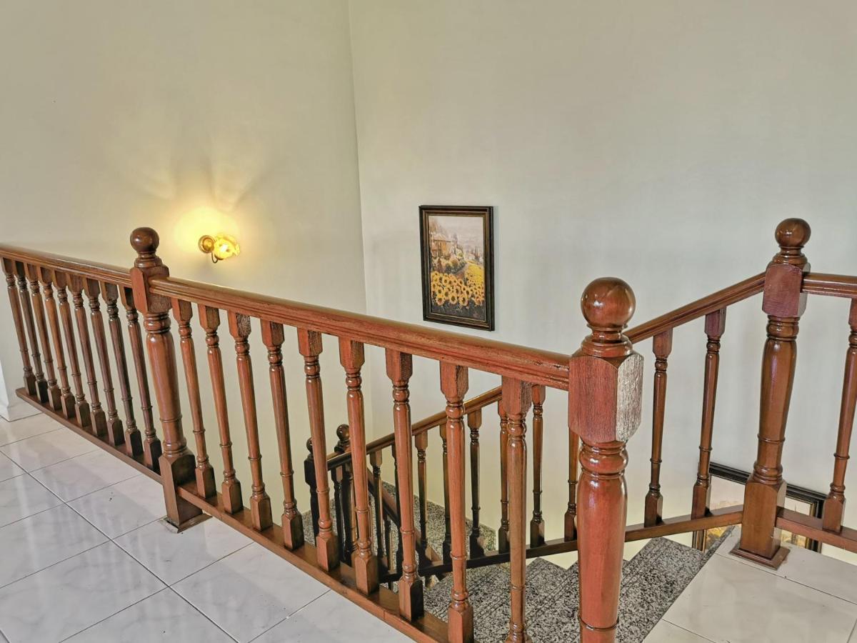 Yussy Homestay At Afamosa Bungalow Alor Gajah Esterno foto