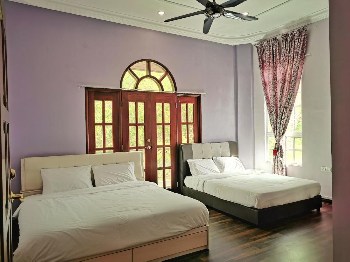 Yussy Homestay At Afamosa Bungalow Alor Gajah Esterno foto