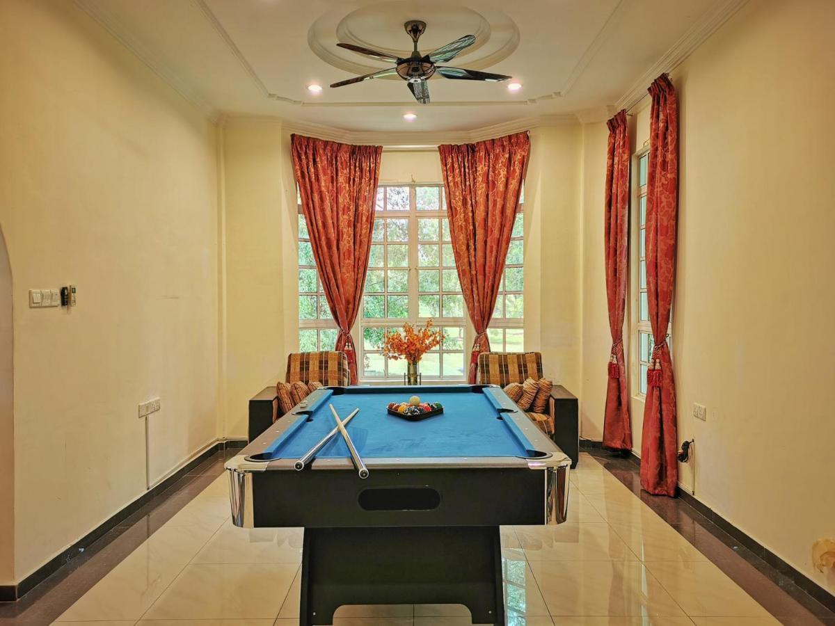 Yussy Homestay At Afamosa Bungalow Alor Gajah Esterno foto
