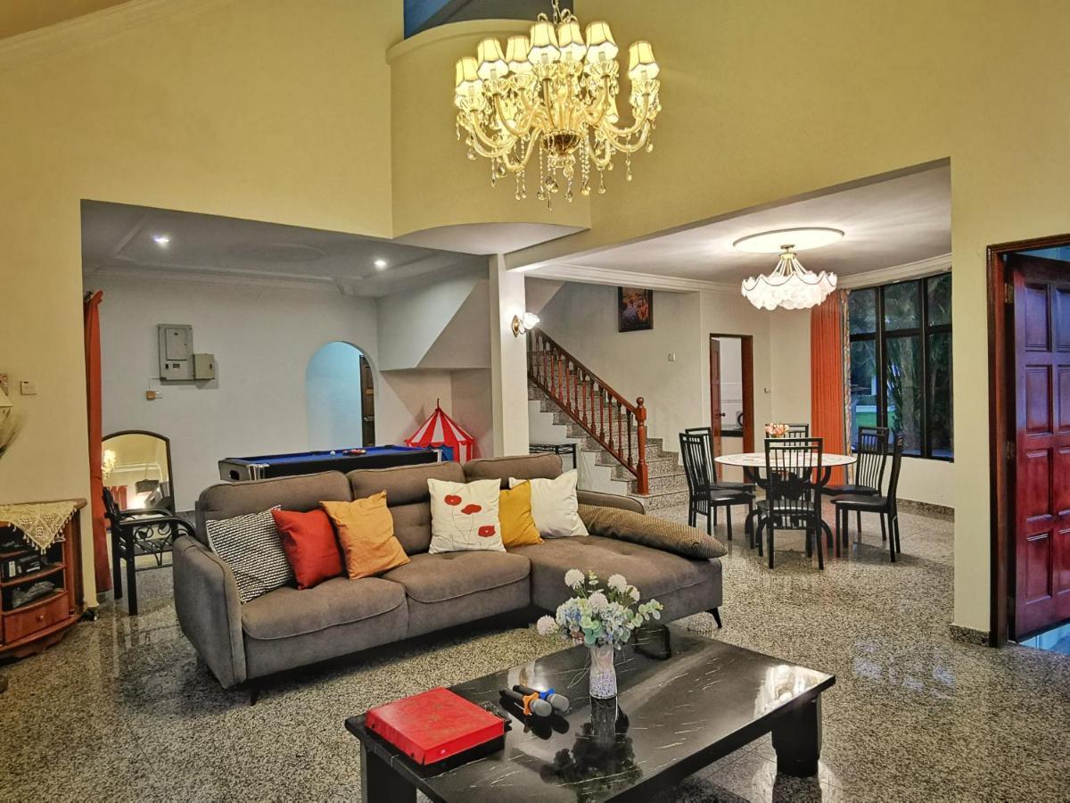 Yussy Homestay At Afamosa Bungalow Alor Gajah Esterno foto