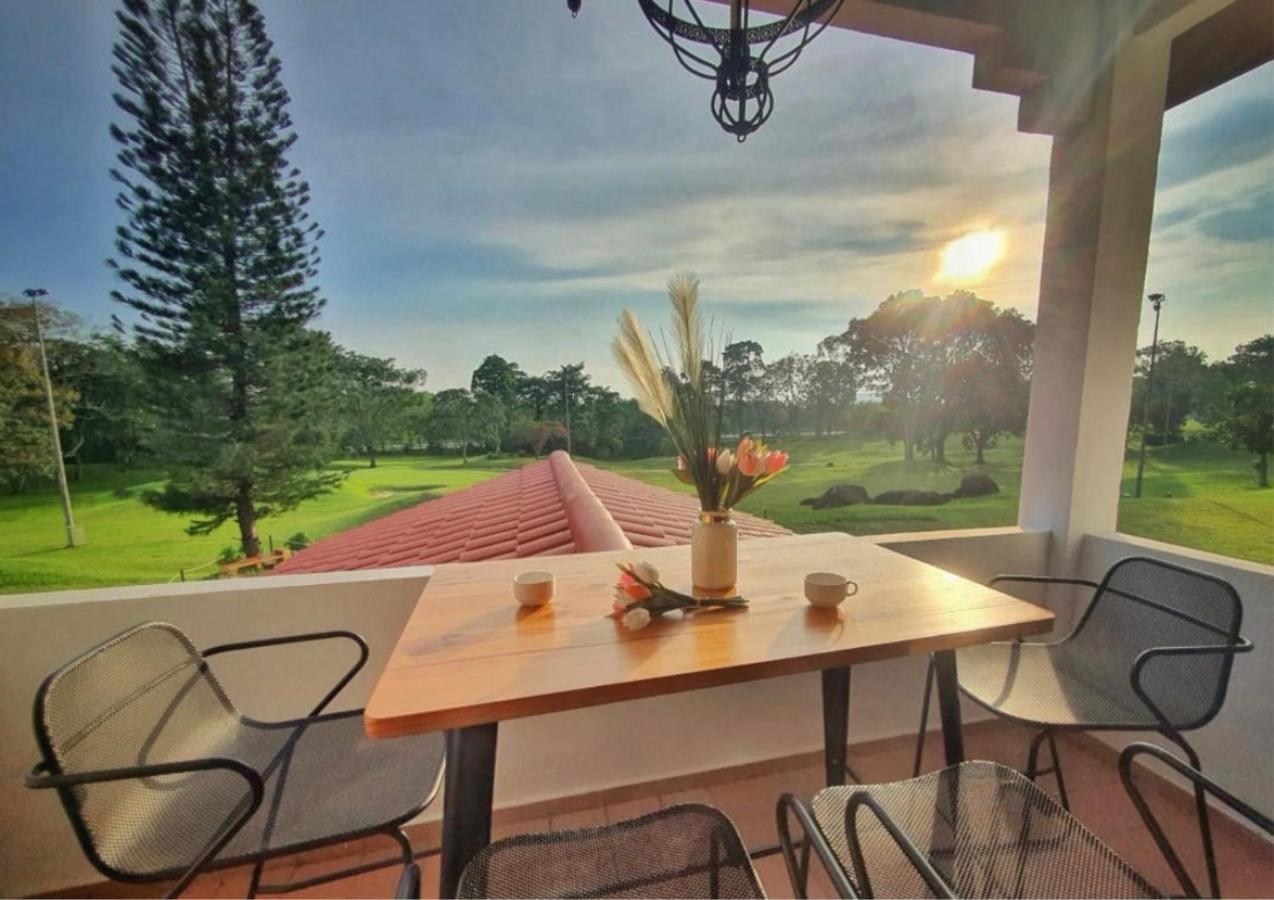 Yussy Homestay At Afamosa Bungalow Alor Gajah Esterno foto